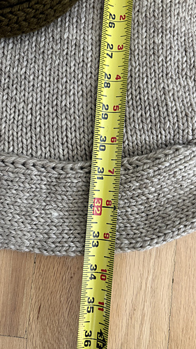 Close up of measurement before fulling length = 33” with open flap.