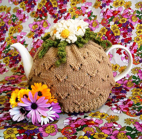 Camomile Lawn Tea Cosy photo 1