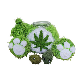 Cannabear Stash Jar Base