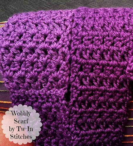 Half Wobbly Hat and Scarf Set photo 4