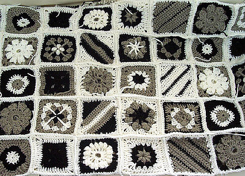 Square Motif Sampler Scarf photo 3