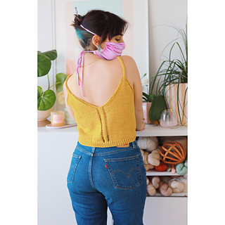 39.5" garment on 34" bust, body knit to 7", straps knit to 3"