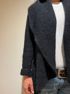 The longer version in Size XS on a 80 cm bust