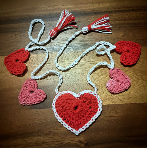 String of Hearts - Valentine Heart Garland