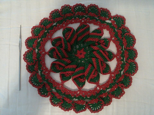 Ravelry: Peppermint Pinwheel Doily pattern by Elizabeth Ann White