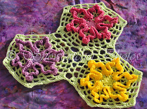Wiggle Flower Motif and Afghan photo 4