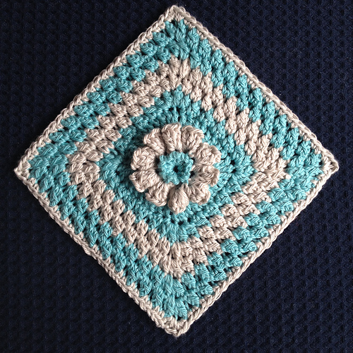 Flower Granny Square 6" photo 8