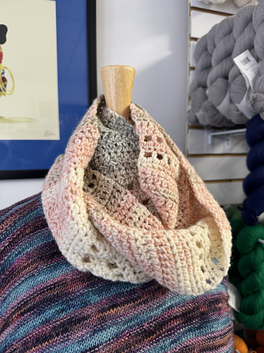 SIMPLY EASY Cowl / Scarf photo 2