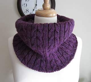 Grape Hacci Cowl main image 1