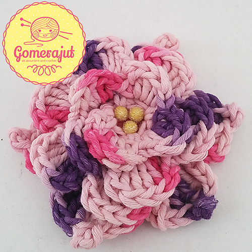 Stephanie’s Fuzz Flower (Picot Style) photo 1