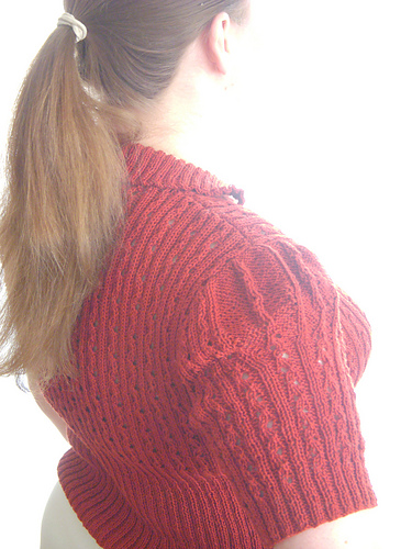 Spring Jumper with Slashed Sleeves photo 2
