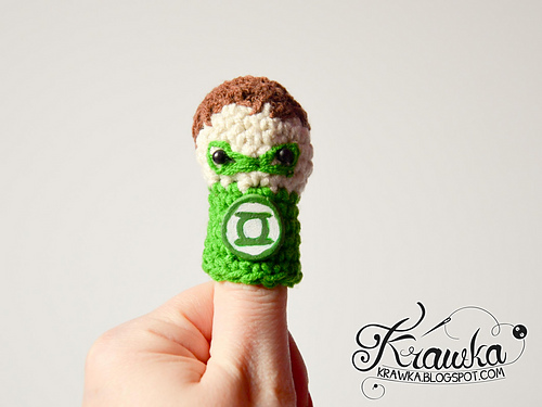 Superheroes finger puppets set photo 4