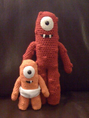 Bumpy Rød Cyclops Amigurumi - kandelroo