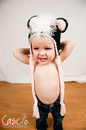 Smelly Skunk Hat - kandiceo