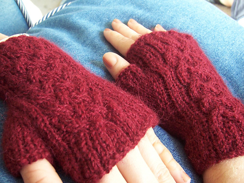 Hookey Gloves photo 1