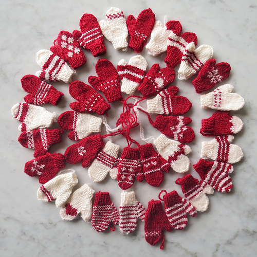Mini Mittens photo 2