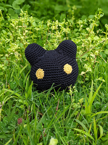 Botamon - ToraCrochet