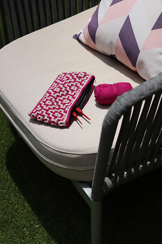 Maze Pouch (Cosmetic Bag) photo 3
