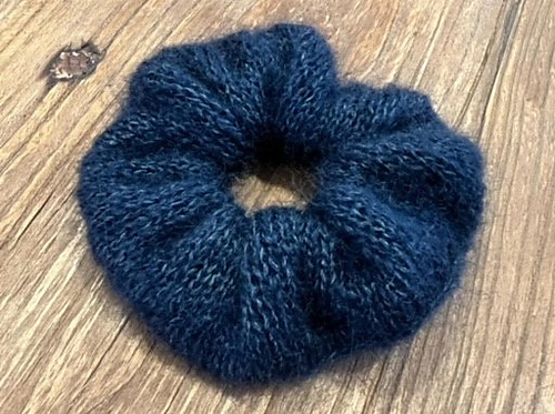 Molly's Mohair Scrunchie photo 4