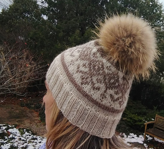 Ravelry: Vass pattern by Karen Marlatt