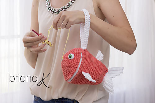 Fish Wristlet Yarn Holder Bag photo 4