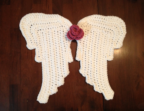 Ravelry: Angel Wings Photo Prop or Costume pattern by Celina Lane