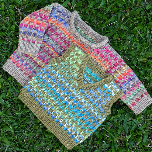 ravelry-the-xanadu-cardigan-pattern-by-kiddiwinksknits