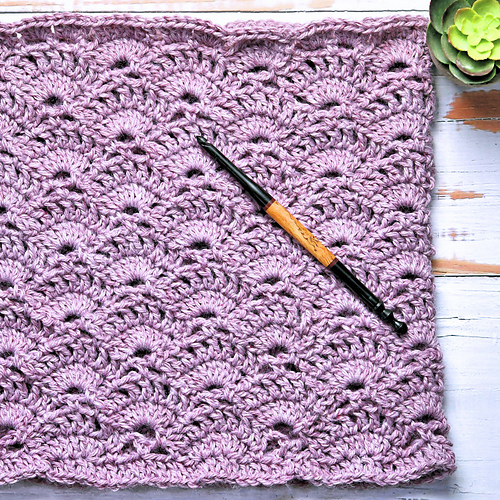 Petticoat Lace Cowl photo 2