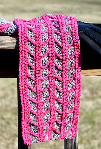 Treads Scarf photo 2