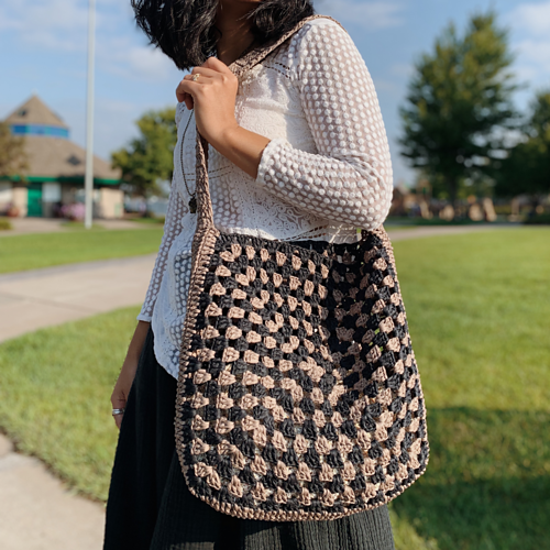 Granny square tote bag photo 2