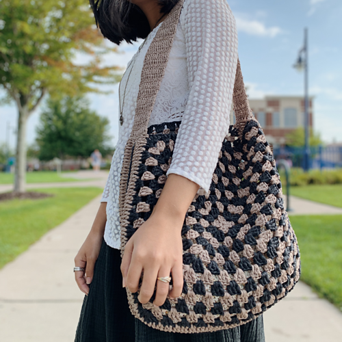 Granny square tote bag photo 5
