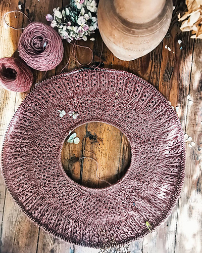 Ravelry: Sakura pattern by Knitting For Breakfast