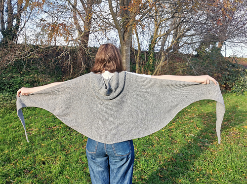 Manta Shawl photo 1