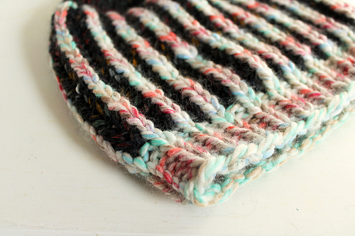 Ravelry: Funfetti pattern by Lesley Anne Robinson