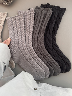 shown with the knitonomy frisco socks & the knitonomy grayling socks