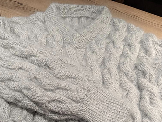 Drops Flora (colour 03) + Drops Kid Silk (colour 44)