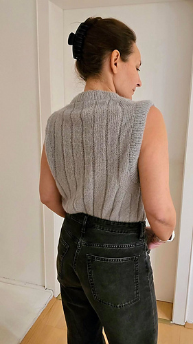 LALOUKNITS Fluff Fine