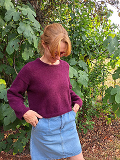 LALOUKNITS Fluff Fine (held double)