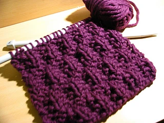 Bumpy scarf