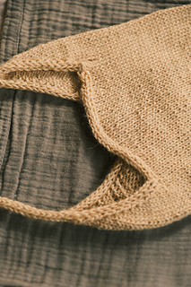 Ravelry: TynnTrilleturLue pattern by Carina Custovic-Mælen