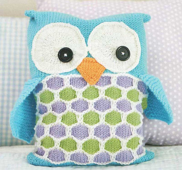 Ravelry Pyjama Party Owl PJ Case pattern by Jane Burns