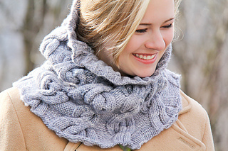 Ravelry: Chic Mega Cowl pattern by Jennifer Dassau