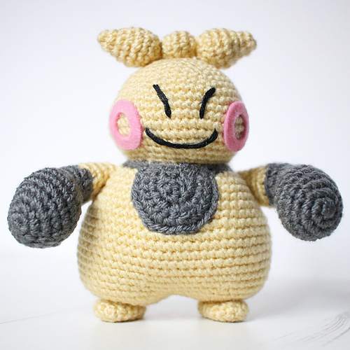 Makuhita Pokemon Amigurumi photo 1