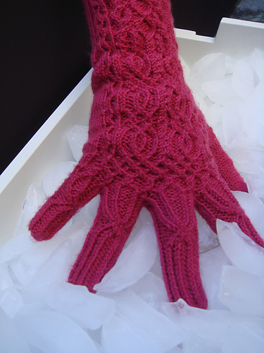 Entangled Stitches photo 2
