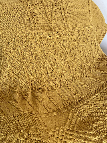 Ravelry: MIndful Seamless Knit Afghan pattern by Lara Simonson