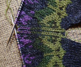Neckline steek