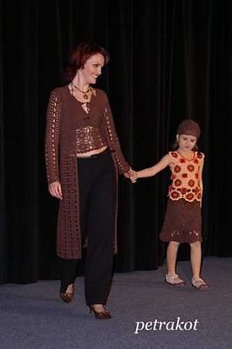 Brown Coat photo 5