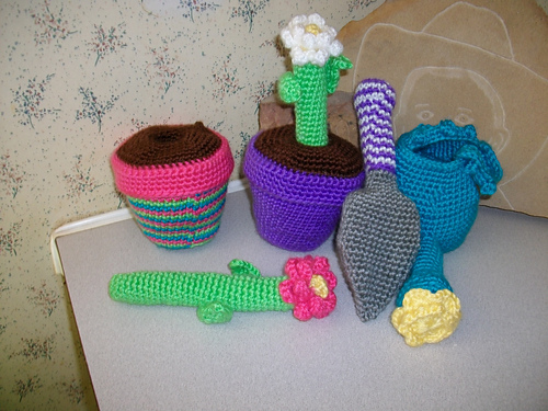 Garden Flower Pot Play Set photo 5