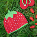 Bonnet Ah la fraise pattern