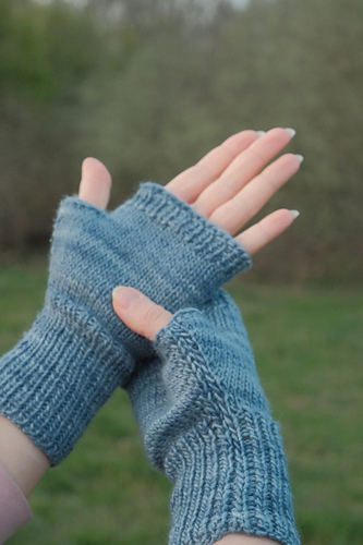 Early Spring Mittens